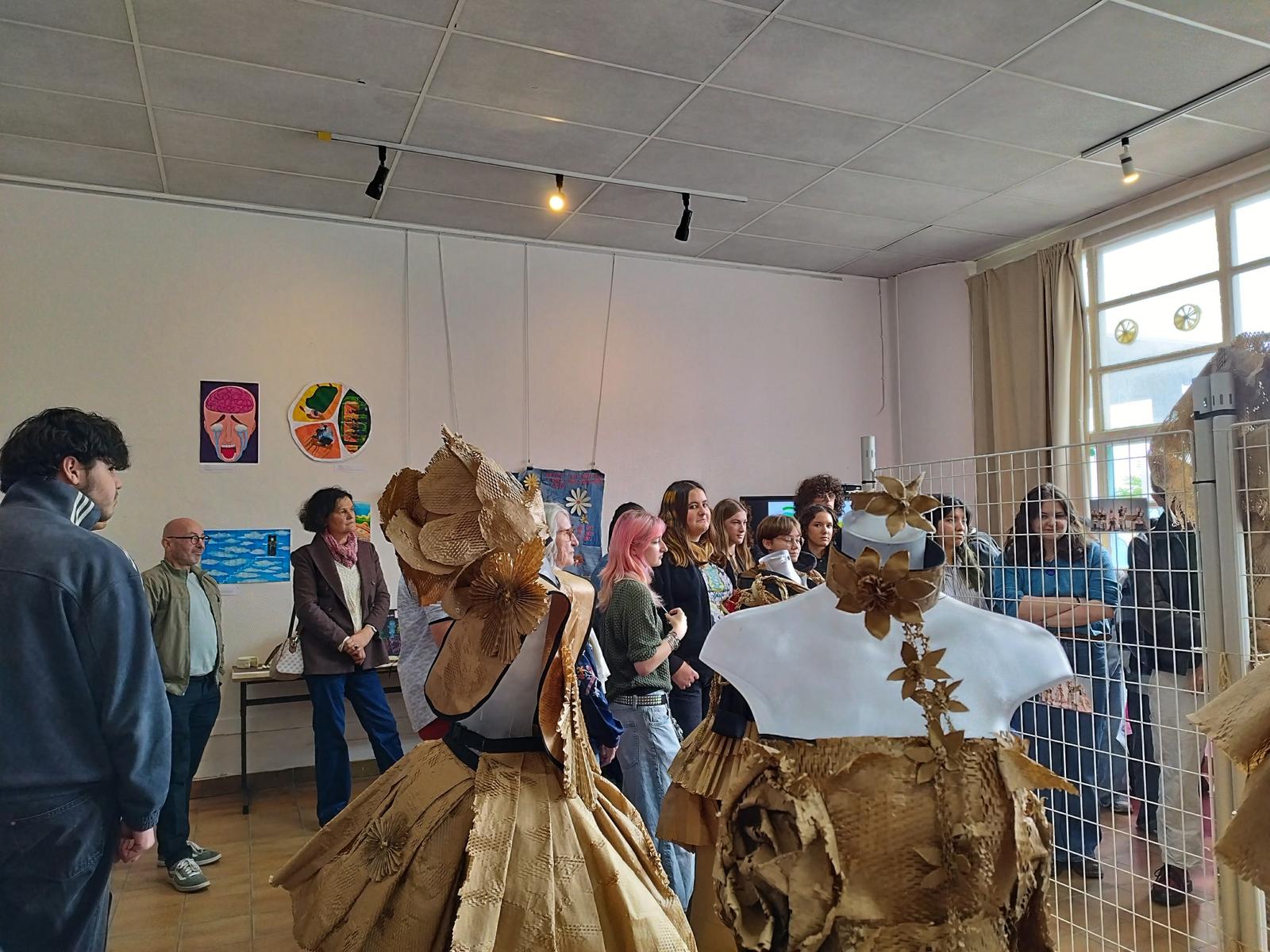 Exposition des plasticiens - Photo 4