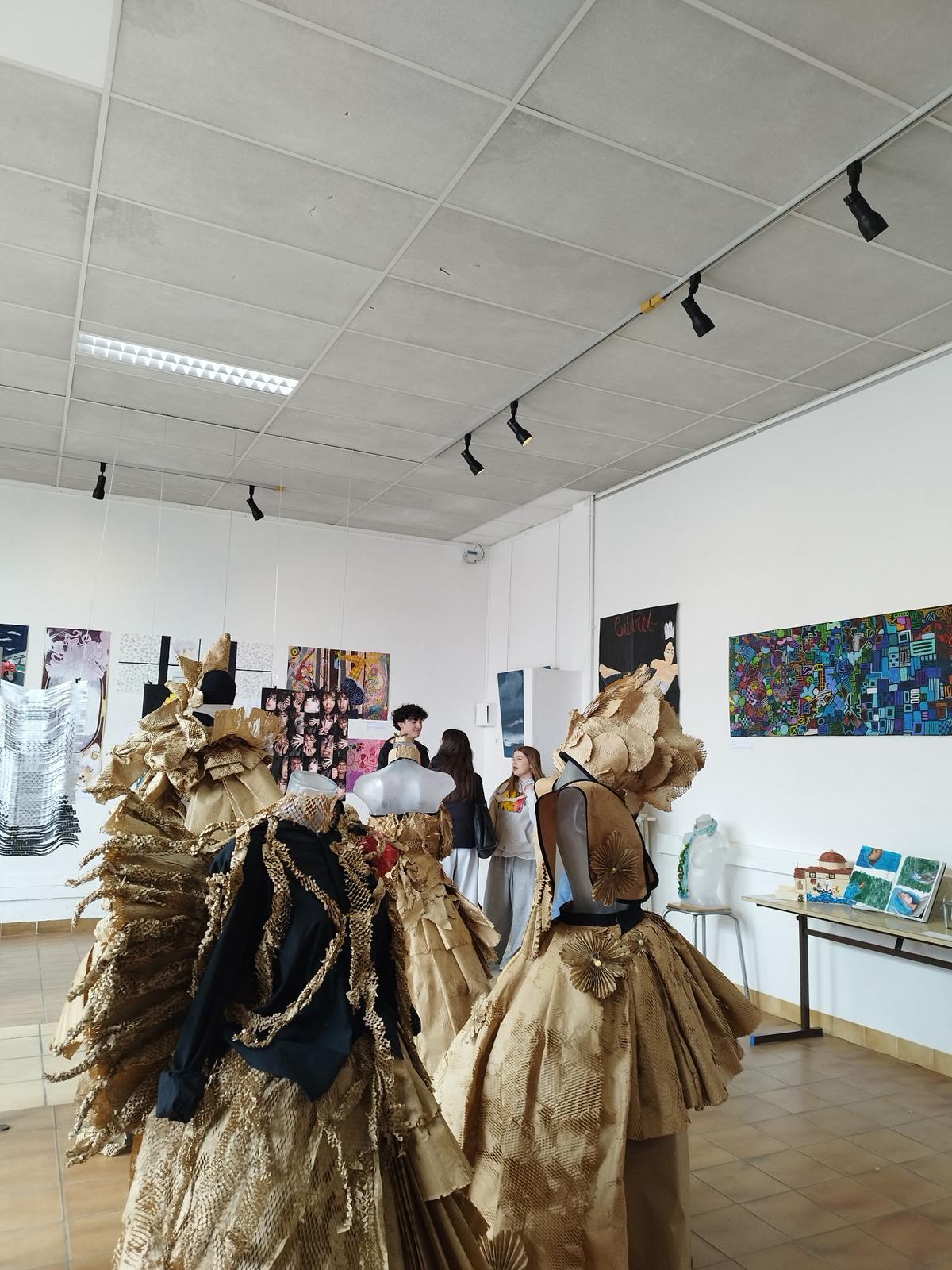Exposition des plasticiens