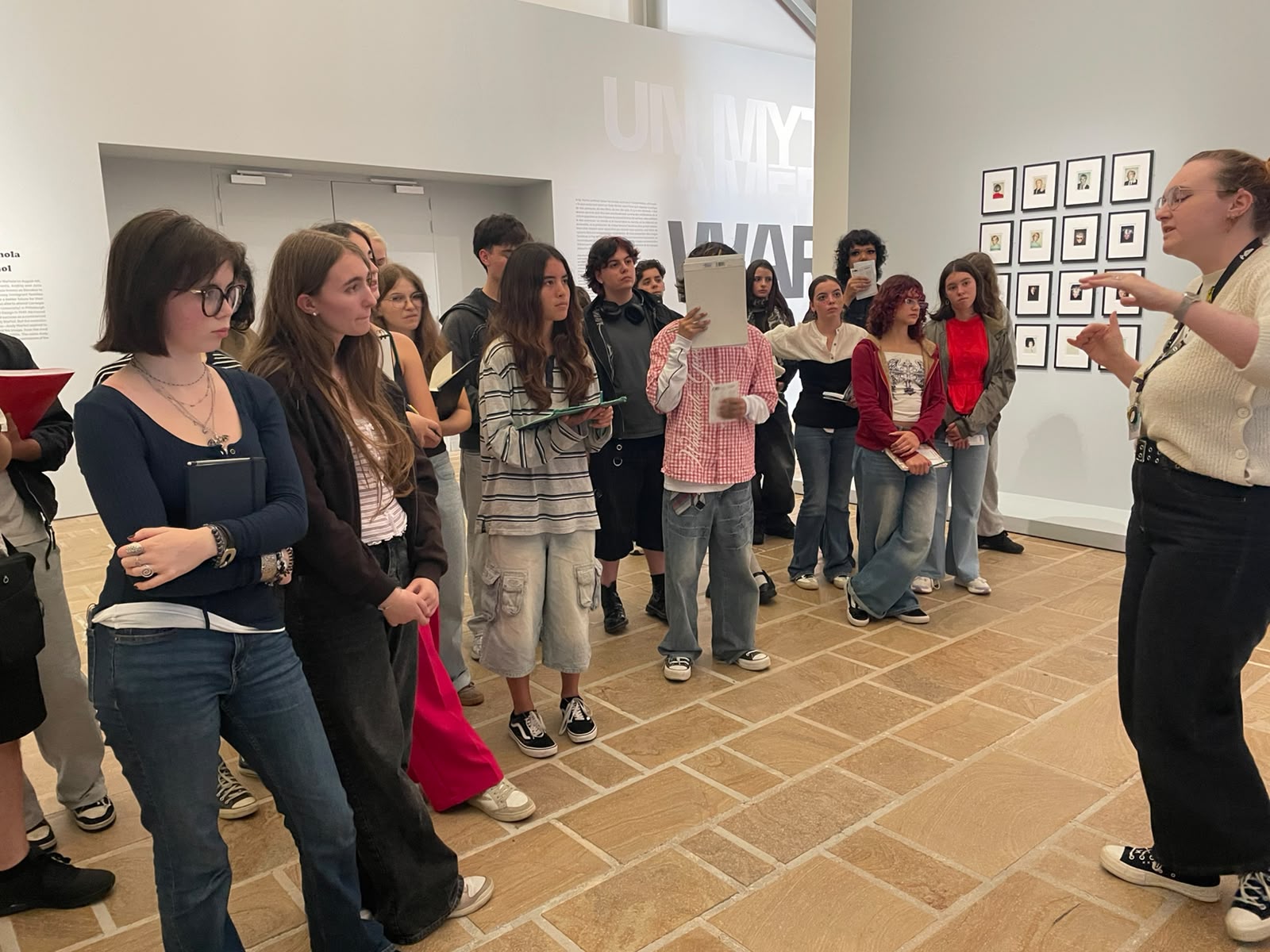 Œuvre d'Andy Warhol dans l'exposition du Fonds Hélène & Édouard Leclerc